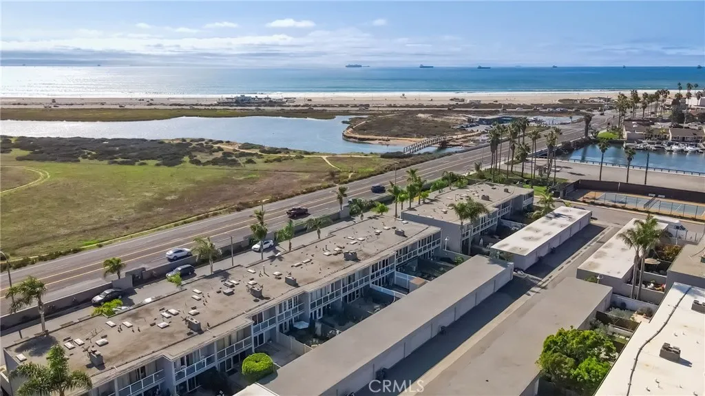 Additional image 117 of 4001 Warner Ave, Huntington Beach, CA 92649