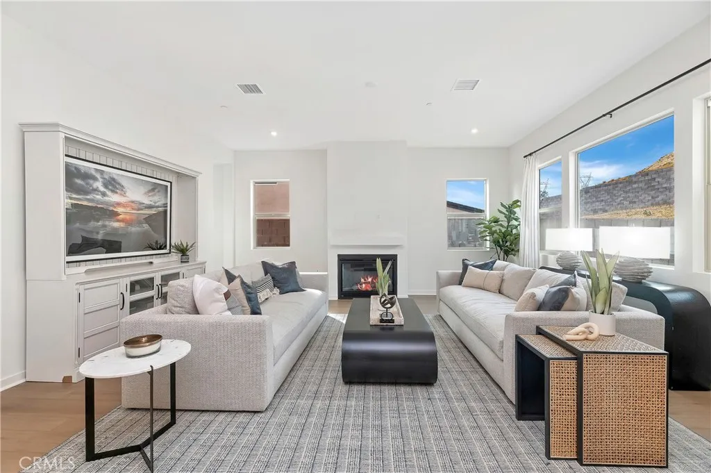 Additional image 15 of 15800 Conservatory Drive, Fontana, CA 92336