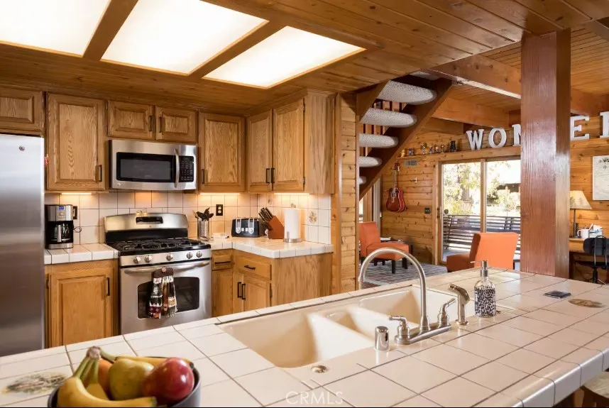 Additional image 102 of 40264 Bonita Ln, Big Bear Lake, CA 92315