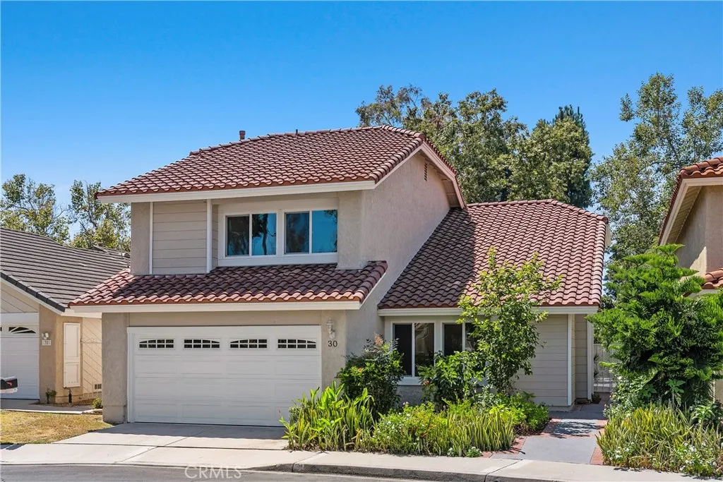 30 Entrada W, Irvine, CA 92620 photo 2