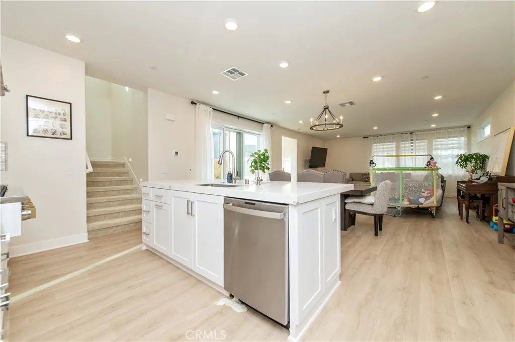 Additional image 45 of 200 Zawn, Irvine, CA 92618