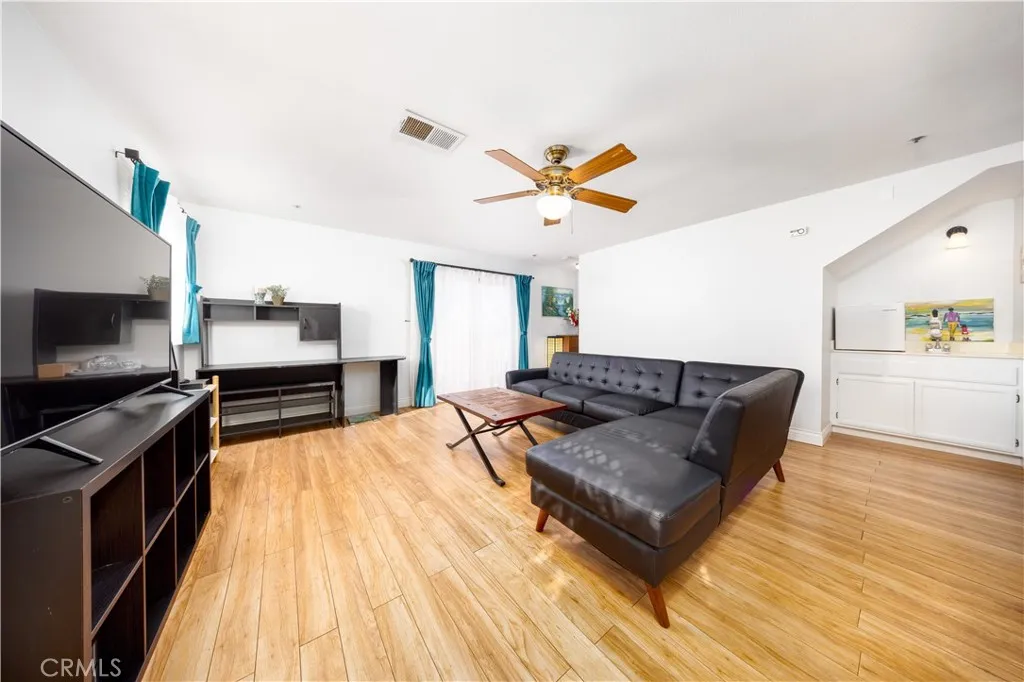 Additional image 4 of 1451 S Reservoir Street Unit 1, Pomona, CA 91766