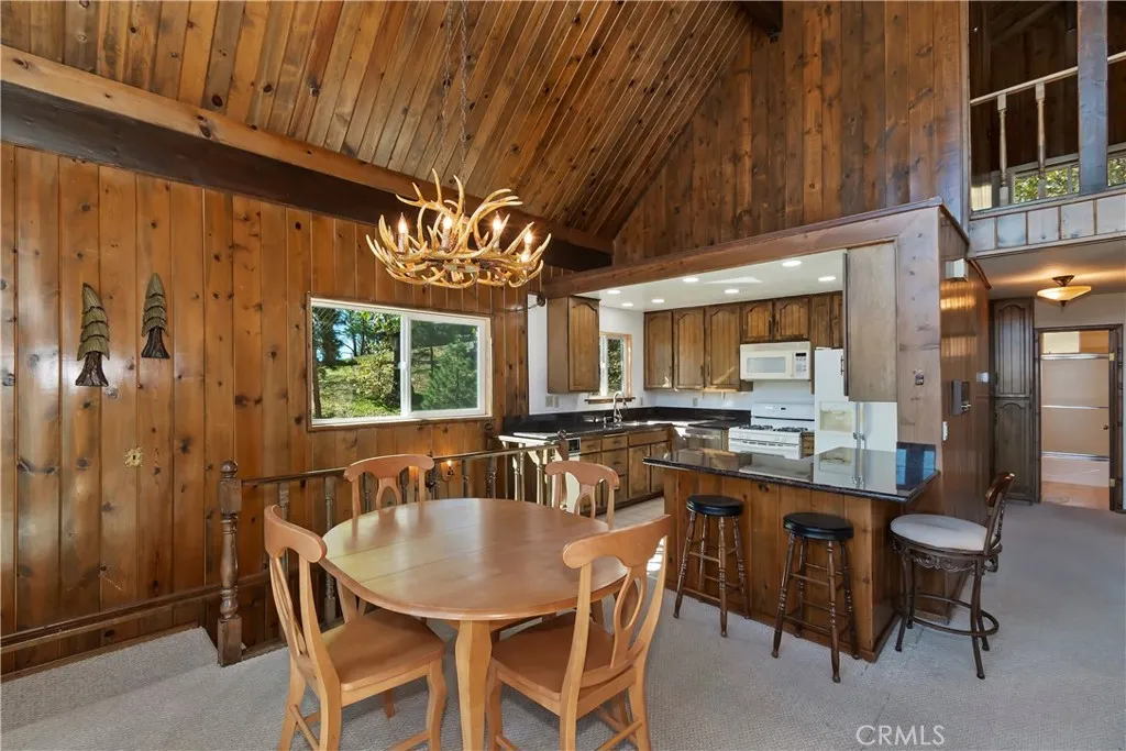 Additional image 15 of 27721 St Bernard Lane, Lake Arrowhead, CA 92352