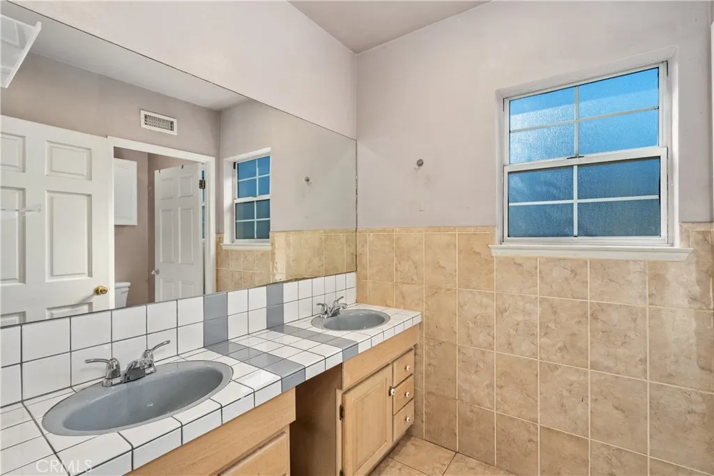 Additional image 21 of 13001 Debby Street, Valley Glen, CA 91401