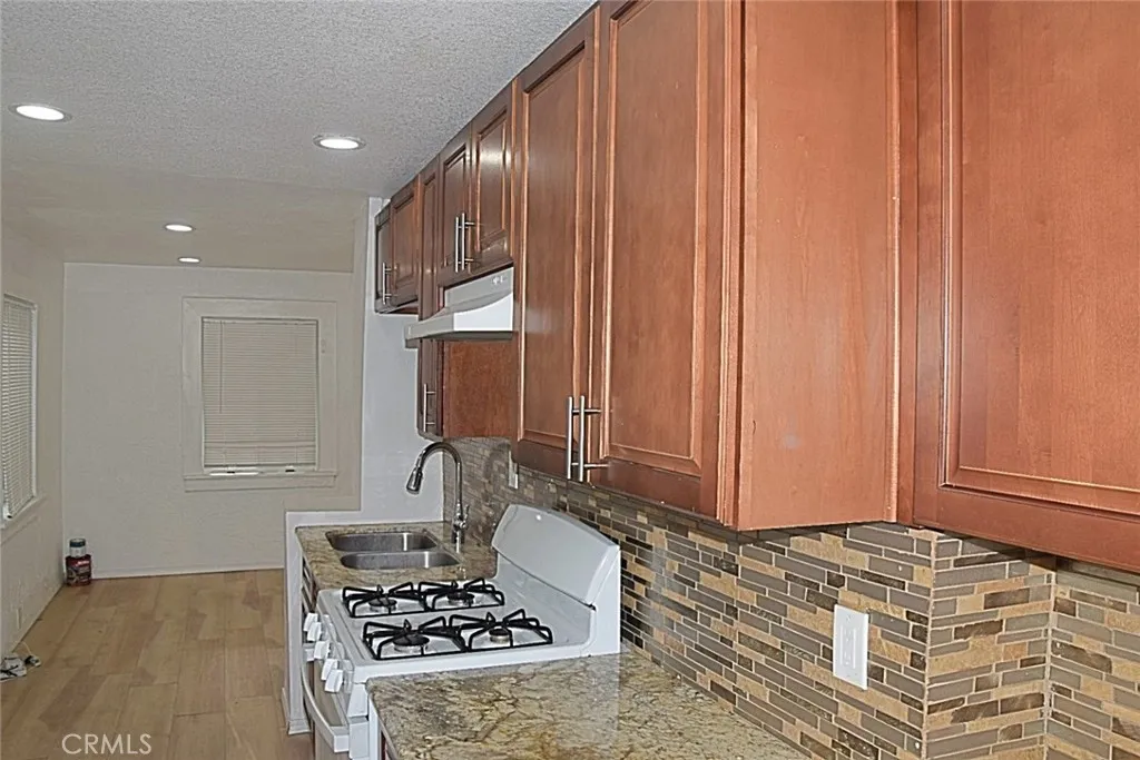 Additional image 14 of 416 W Park St, Ontario, CA 91762