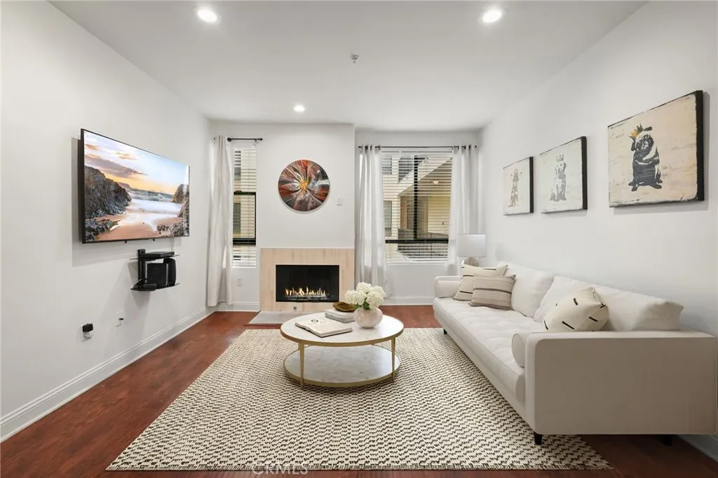 Additional image 36 of 6938 Laurel Canyon Unit 204, North Hollywood, CA 91605