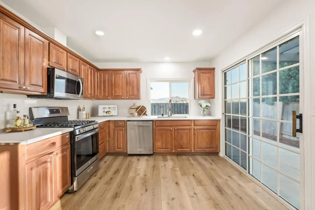 Additional image 53 of 1347 Dorsey Way, Vista, CA 92083