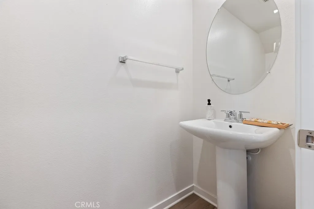 Additional image 38 of 975 W Clover Ave, Rialto, CA 92376