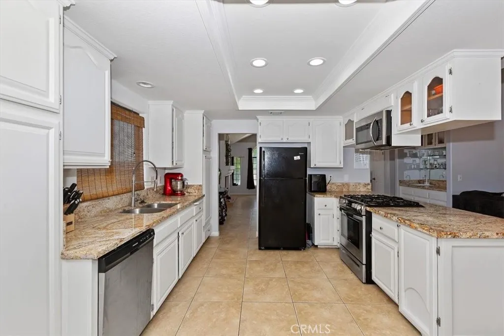 Additional image 34 of 26572 Mainsail Ln, Helendale, CA 92342