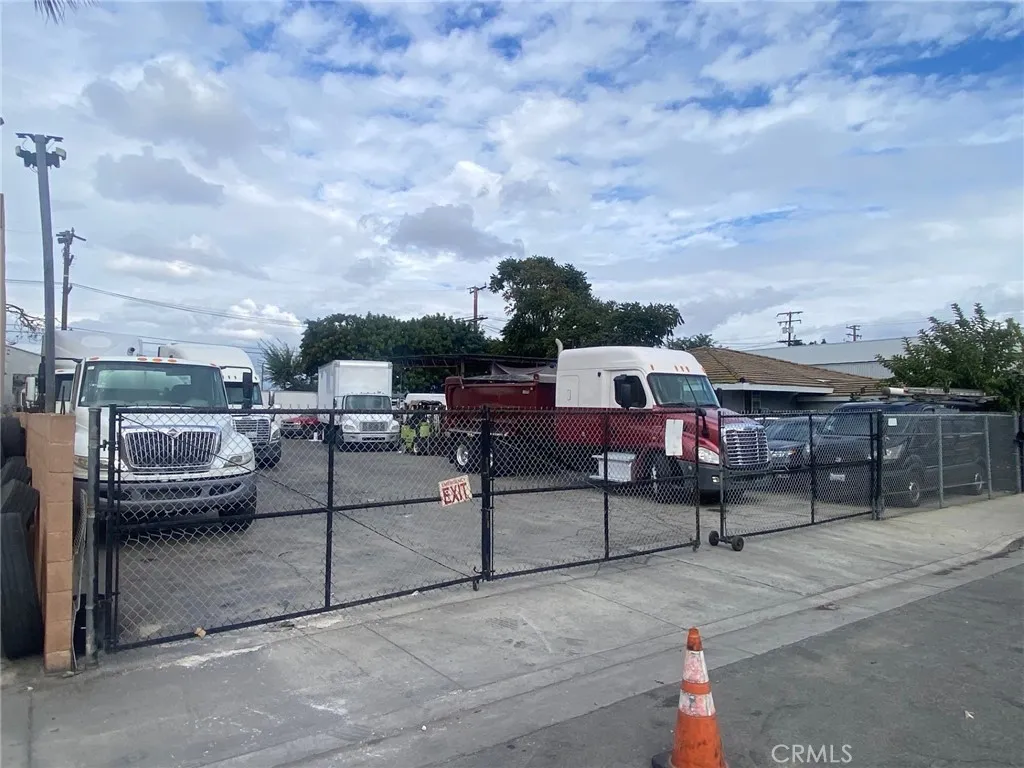 Additional image 22 of 2035 W 15th St, Long Beach, CA 90813