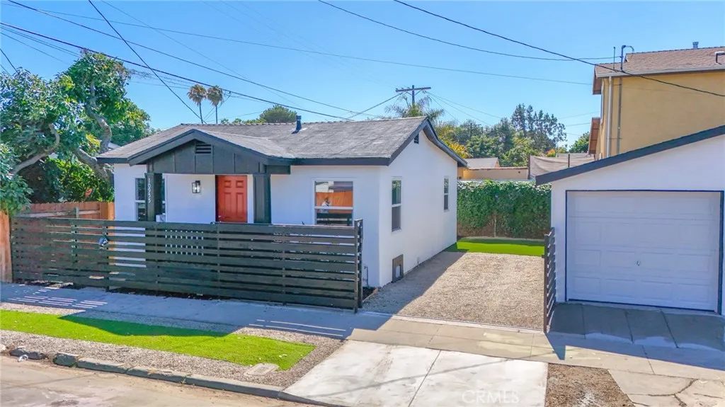 Additional image 39 of 10955 S Spring Street, Los Angeles, CA 90061