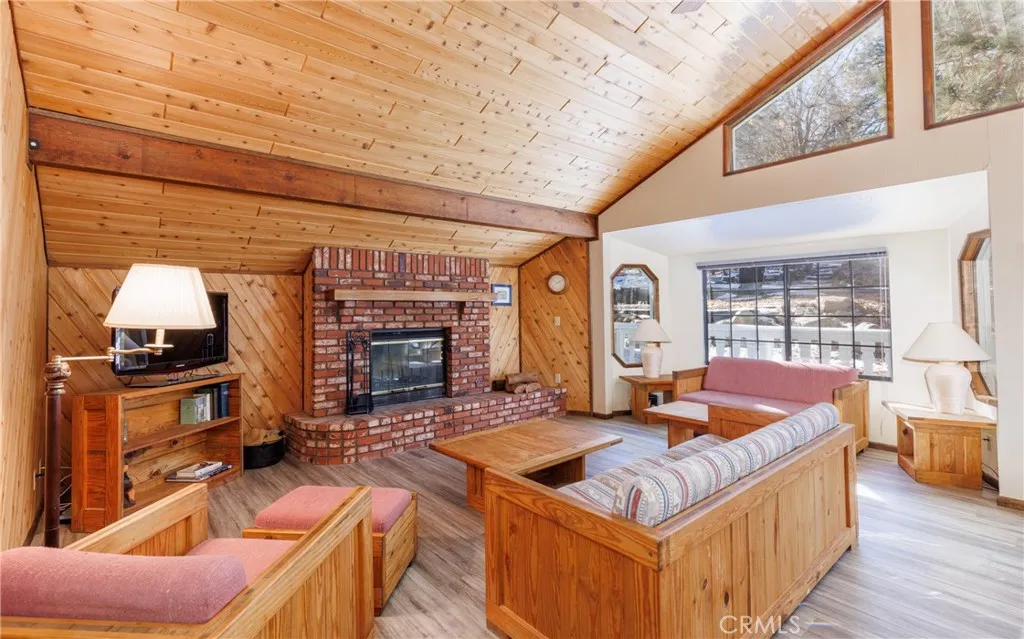 Additional image 42 of 801 Highland Ln, Sugarloaf, CA 92386