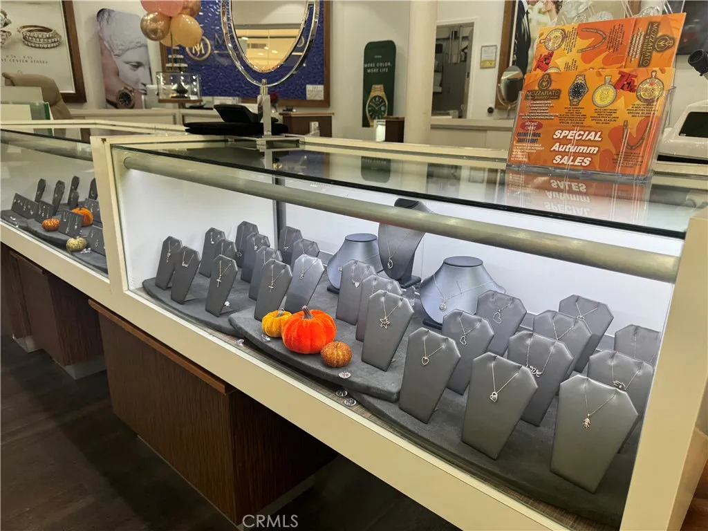 Additional image 63 of 217 Stonewood Street Unit B13, Downey, CA 90241