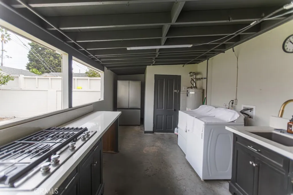 Additional image 17 of 702 N Pine, Anaheim, CA 92805