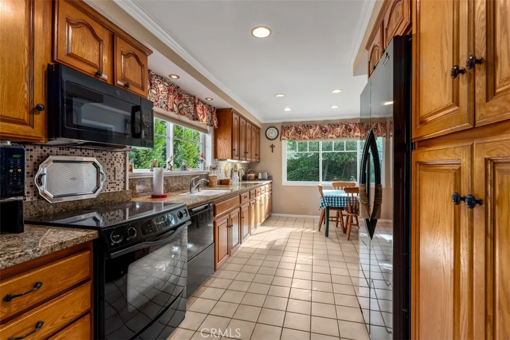 Additional image 15 of 19512 Sierra Mia Road, Irvine, CA 92603