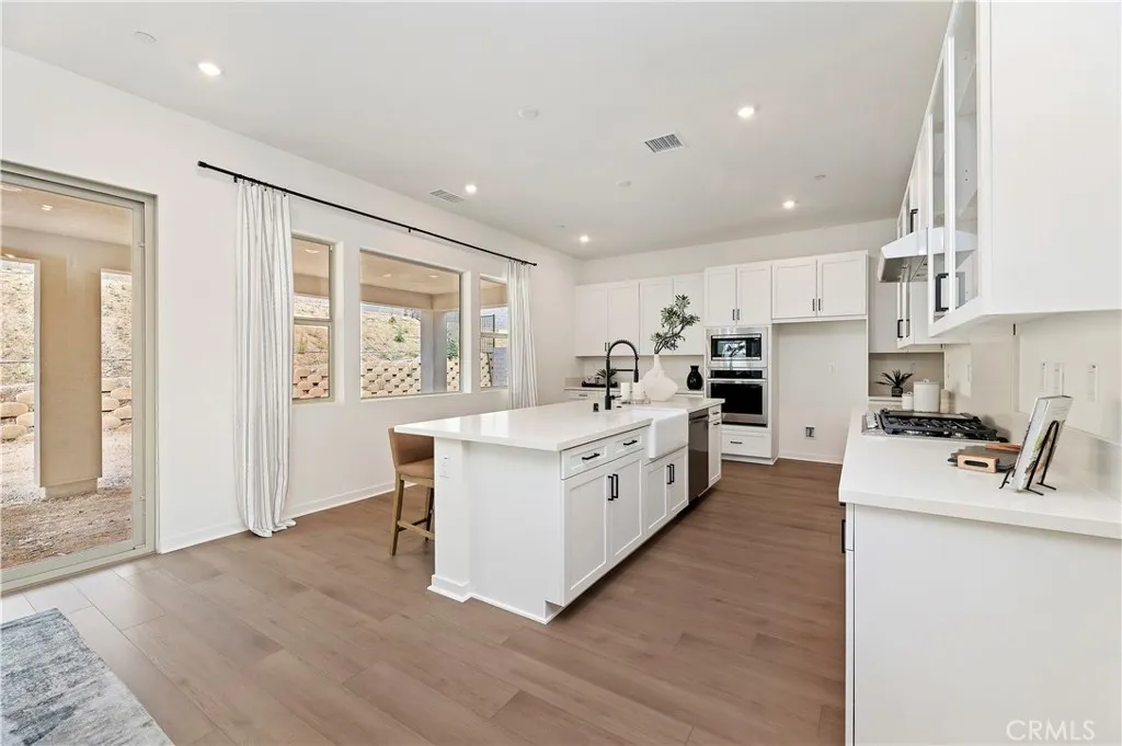 Additional image 89 of 15800 Conservatory Drive, Fontana, CA 92336