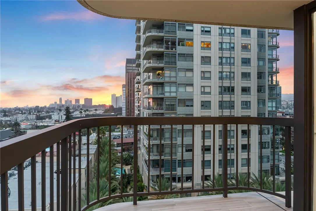 Additional image 116 of 10790 Wilshire Boulevard Unit 806, Los Angeles, CA 90024