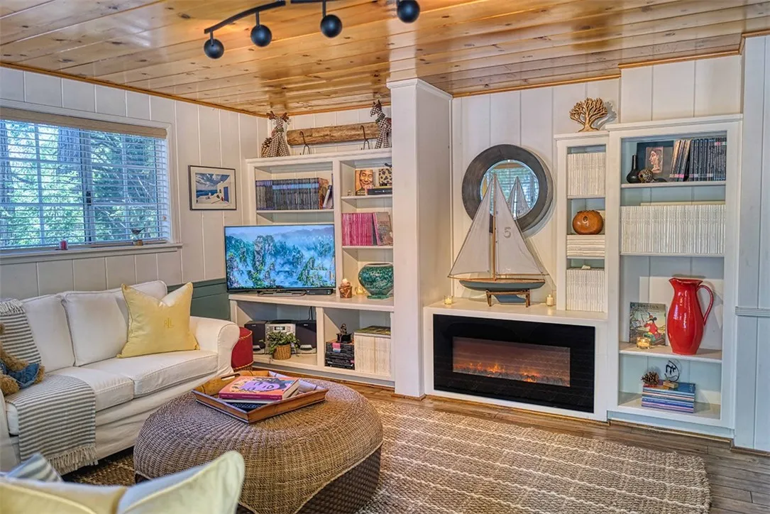 Additional image 29 of 27191 Little Bear Road, Blue Jay, CA 92317