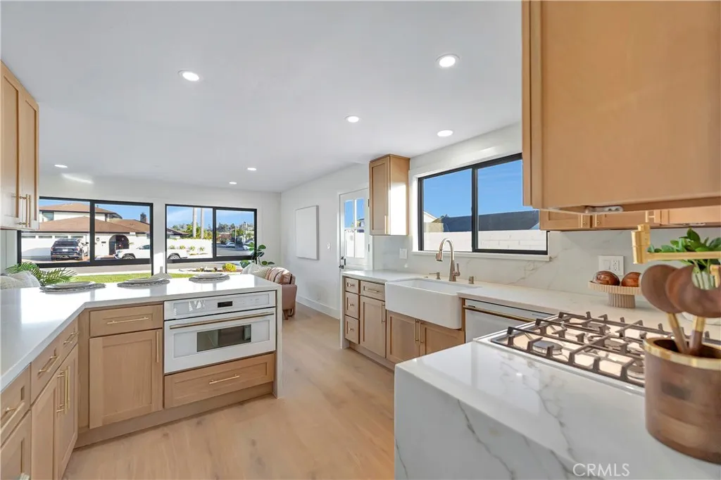 Additional image 59 of 21211 Binghampton Circle, Huntington Beach, CA 92646