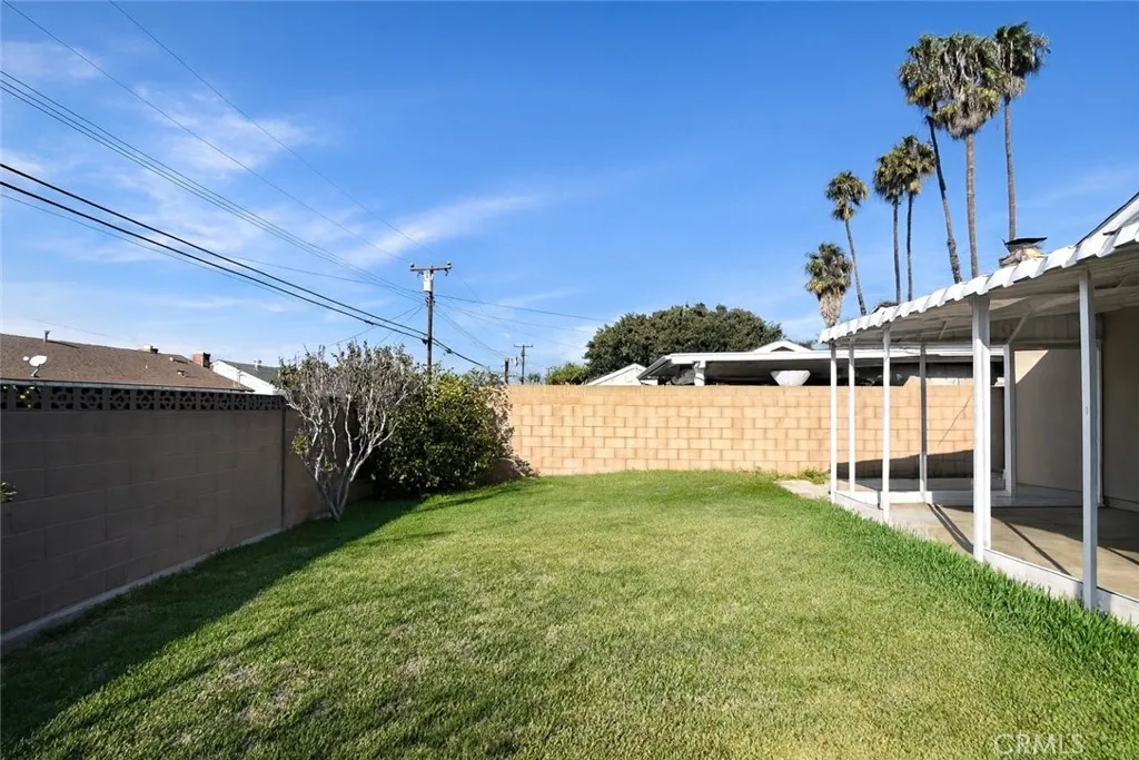 Additional image 29 of 17451 Newland St, Huntington Beach, CA 92647