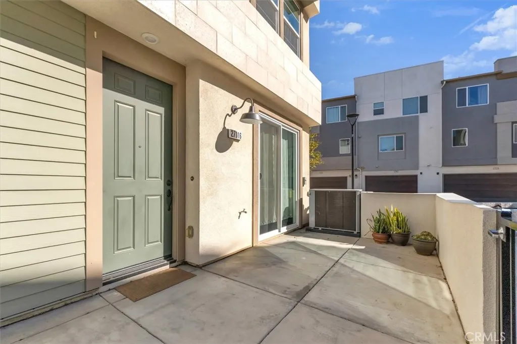 Additional image 74 of 27116 Valley Oak Place, Valencia, CA 91355