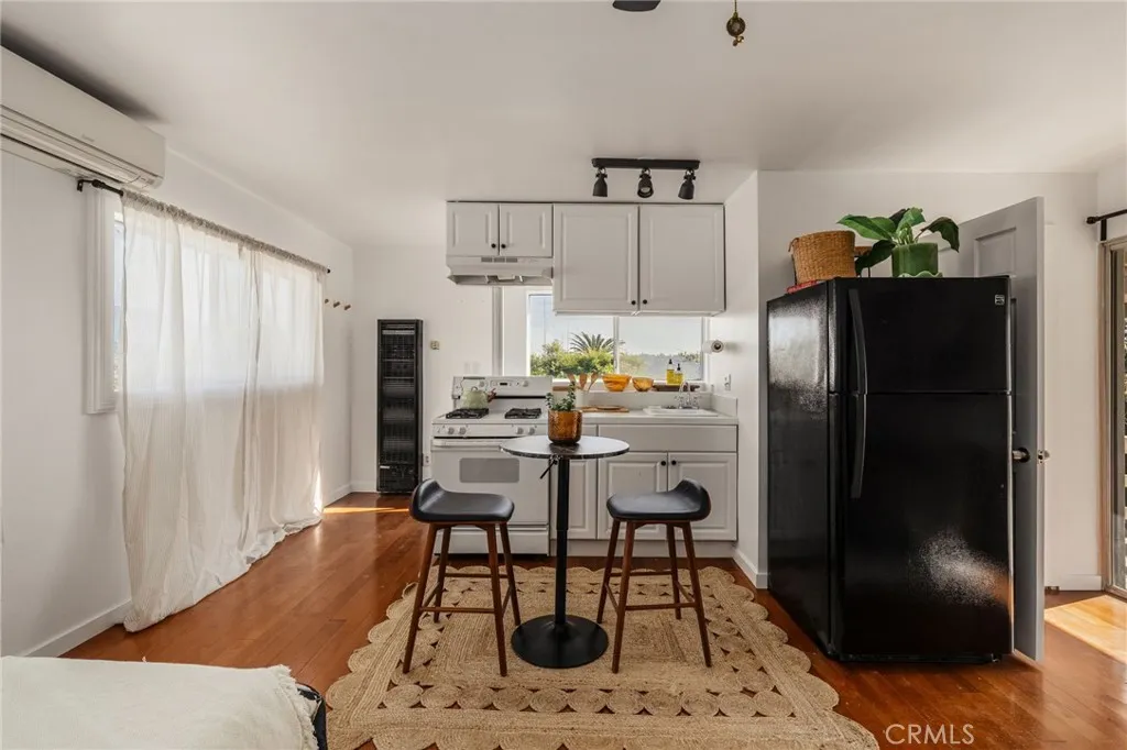 Additional image 109 of 5301 Abbott Place, Los Angeles, CA 90042