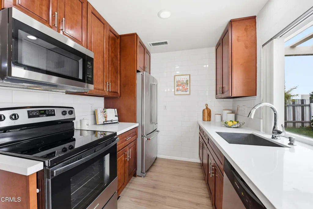 Additional image 41 of 627 Evergreen Avenue, Thousand Oaks, CA 91320