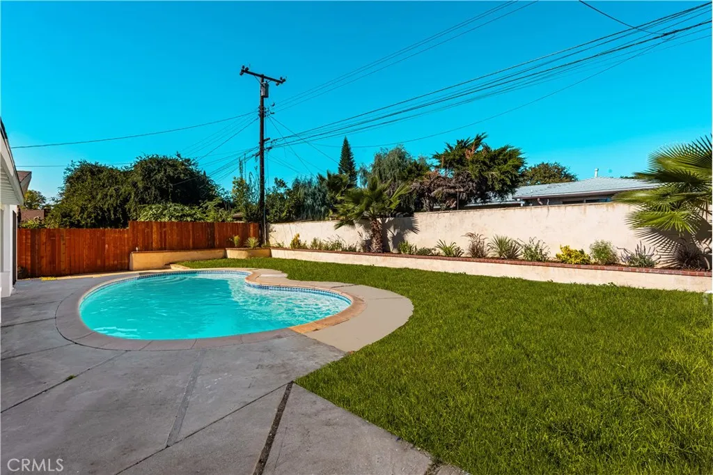 Additional image 17 of 18621 E Petunia Street, Azusa, CA 91702