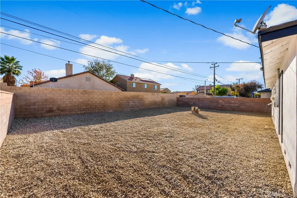 Additional image 27 of 638 W Avenue H, Lancaster, CA 93534