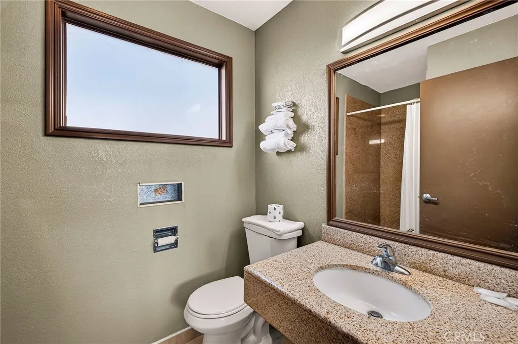 Additional image 20 of 2352 Esplanade, Chico, CA 95926