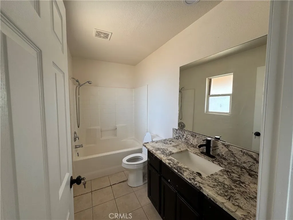 Additional image 7 of 20953 South Rd, Apple Valley, CA 92307