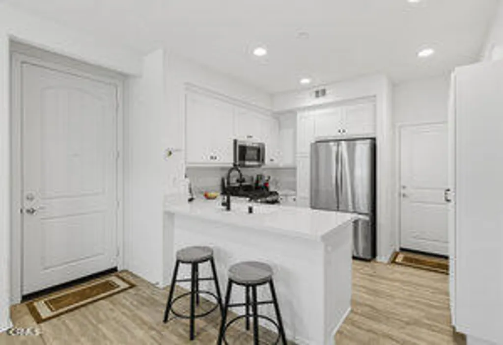 Additional image 7 of 401 Castiano Street, Camarillo, CA 93012