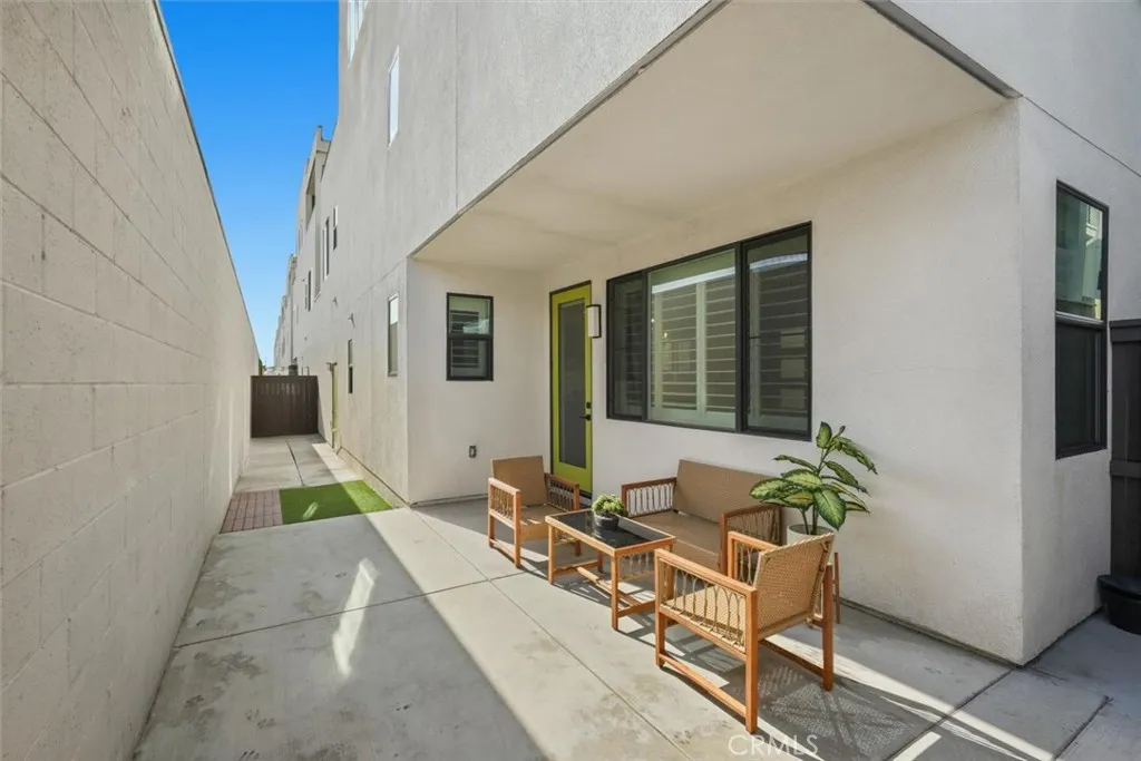 Additional image 20 of 2144 Swallowtail Walk, Gardena, CA 90249