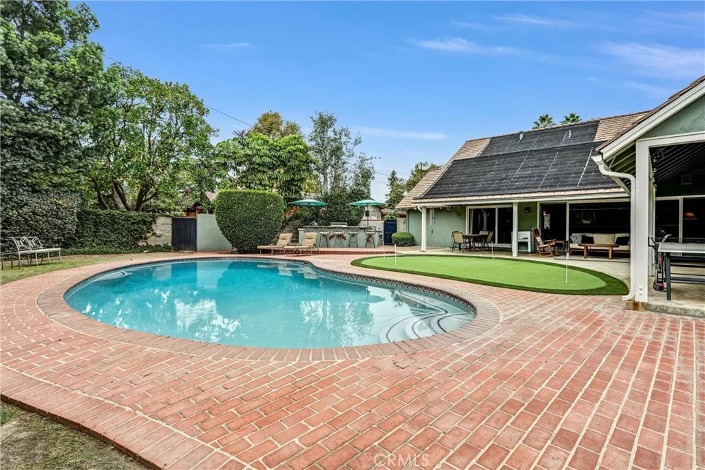 Additional image 37 of 17300 Sunburst St, Sherwood Forest, CA 91325