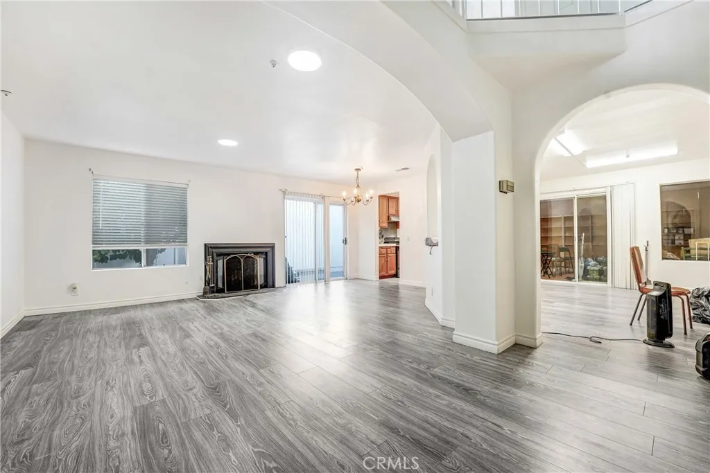 Additional image 18 of 14300 Terra Bella St Unit 20, Panorama City, CA 91402