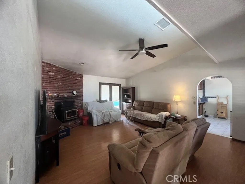 Additional image 5 of 1677 Del Rosa Rd, Pinon Hills, CA 92372