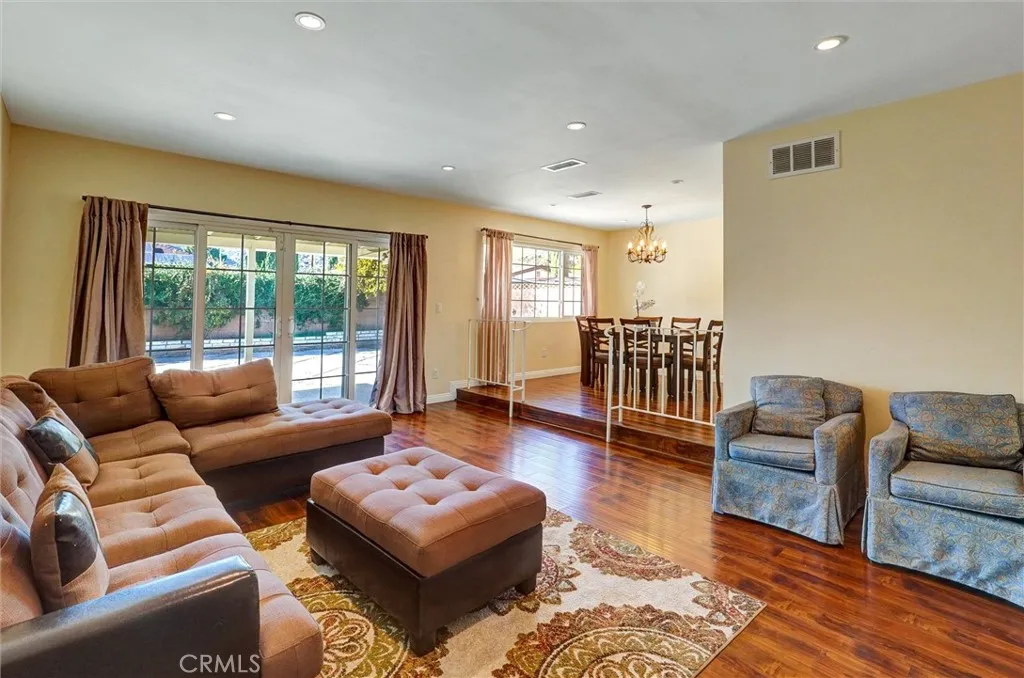 Additional image 13 of 10401 Hanna, Chatsworth, CA 91311