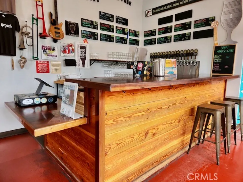 Additional image 9 of 585 E Thompson Boulevard, Ventura, CA 93001