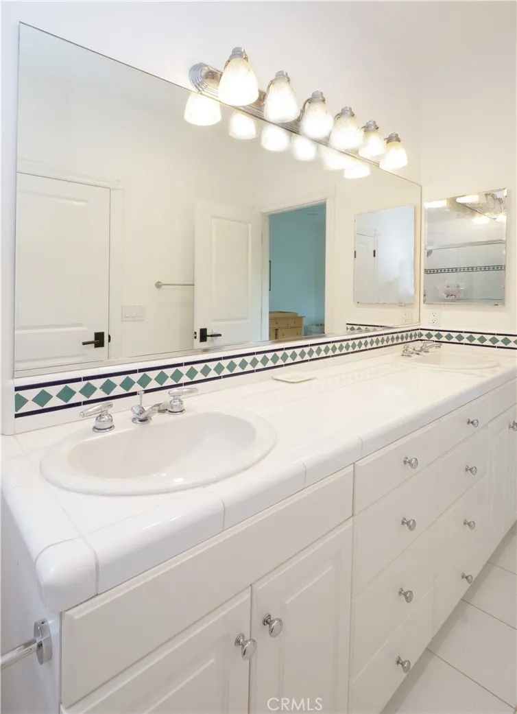 Additional image 54 of 3619 Laurel Ave, Manhattan Beach, CA 90266