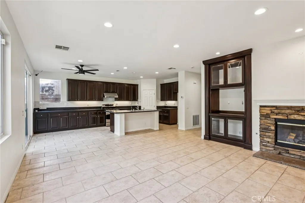 Additional image 8 of 612 S Halliday St, Anaheim, CA 92804