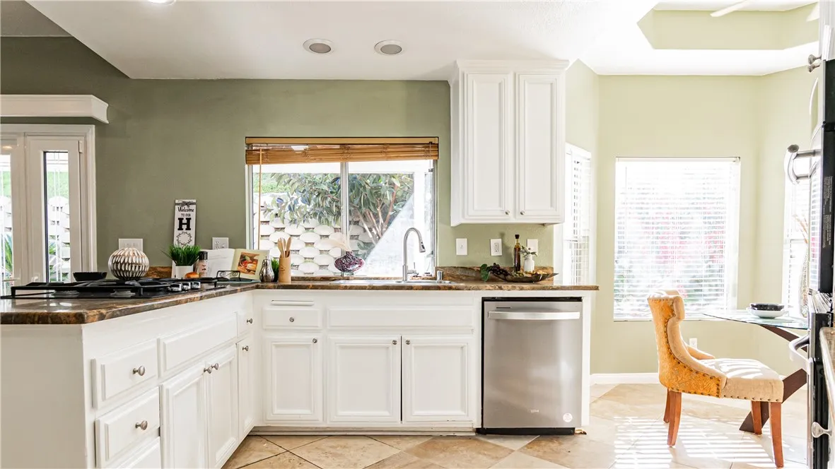 Additional image 42 of 680 Avenida Terrazo, Corona, CA 92882