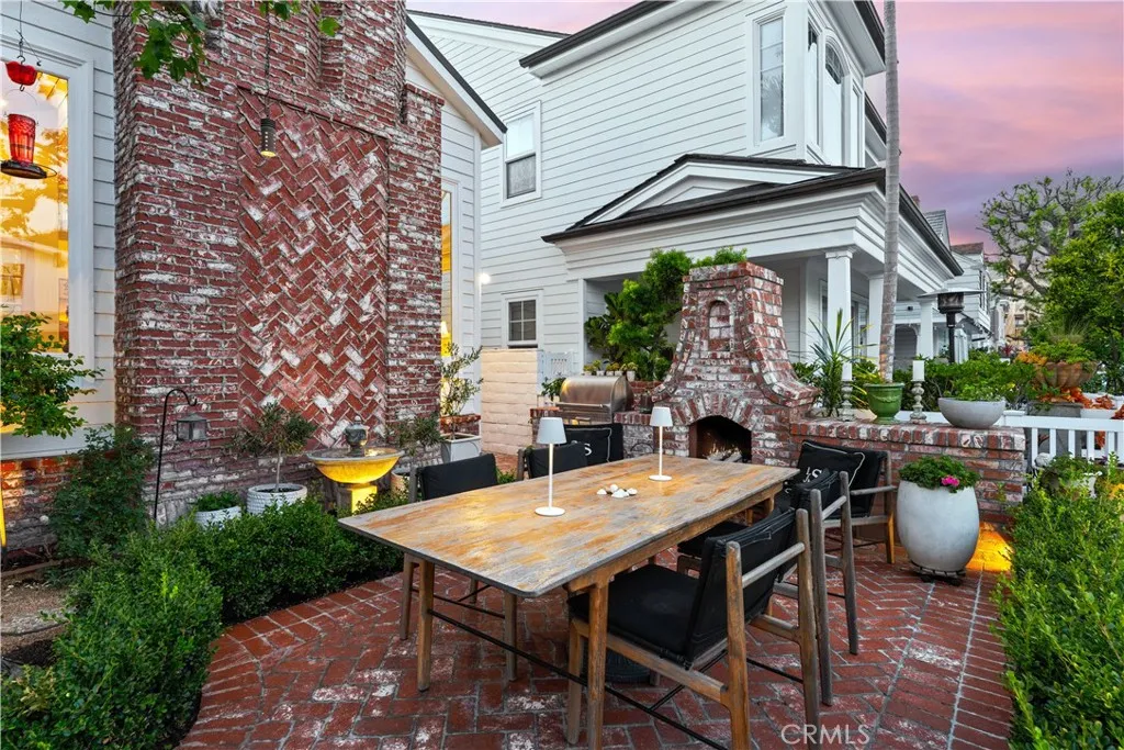 Additional image 6 of 209 Diamond Ave, Newport Beach, CA 92662