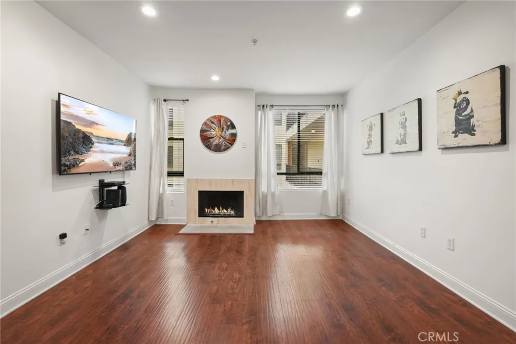 Additional image 7 of 6938 Laurel Canyon Unit 204, North Hollywood, CA 91605