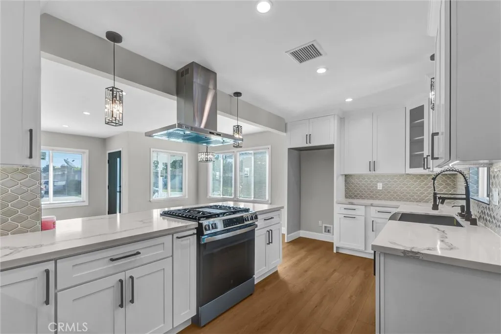 Additional image 38 of 1913 N Castlegate Ave, Compton, CA 90221