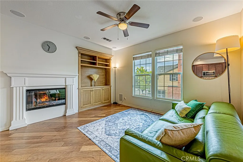 Additional image 6 of 15229 Columbus Square, Tustin, CA 92782