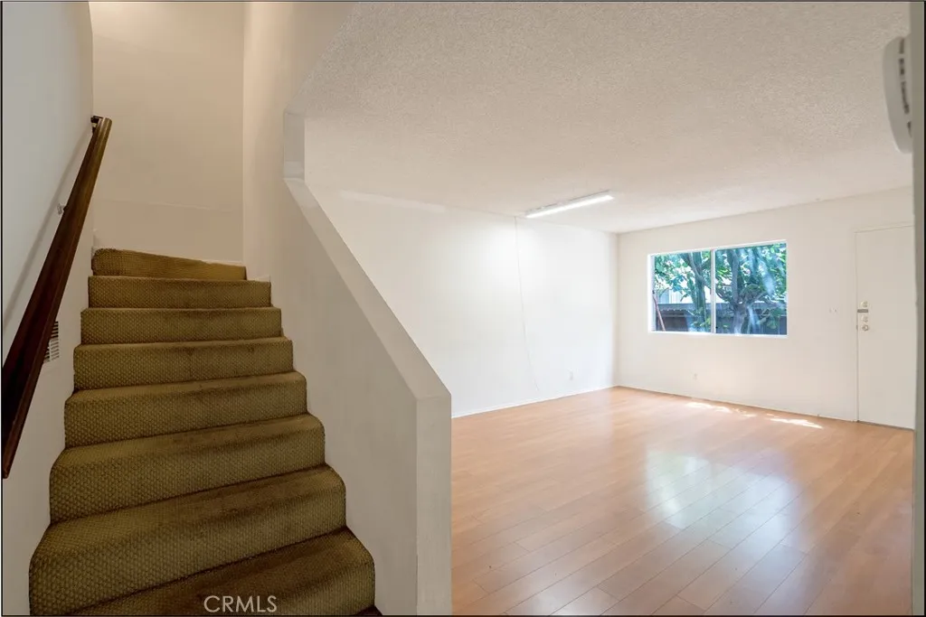 Additional image 11 of 801 E Acacia Ave Unit F, Glendale, CA 91205