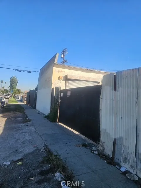 Additional image 4 of 10300 S Main St, Los Angeles, CA 90003