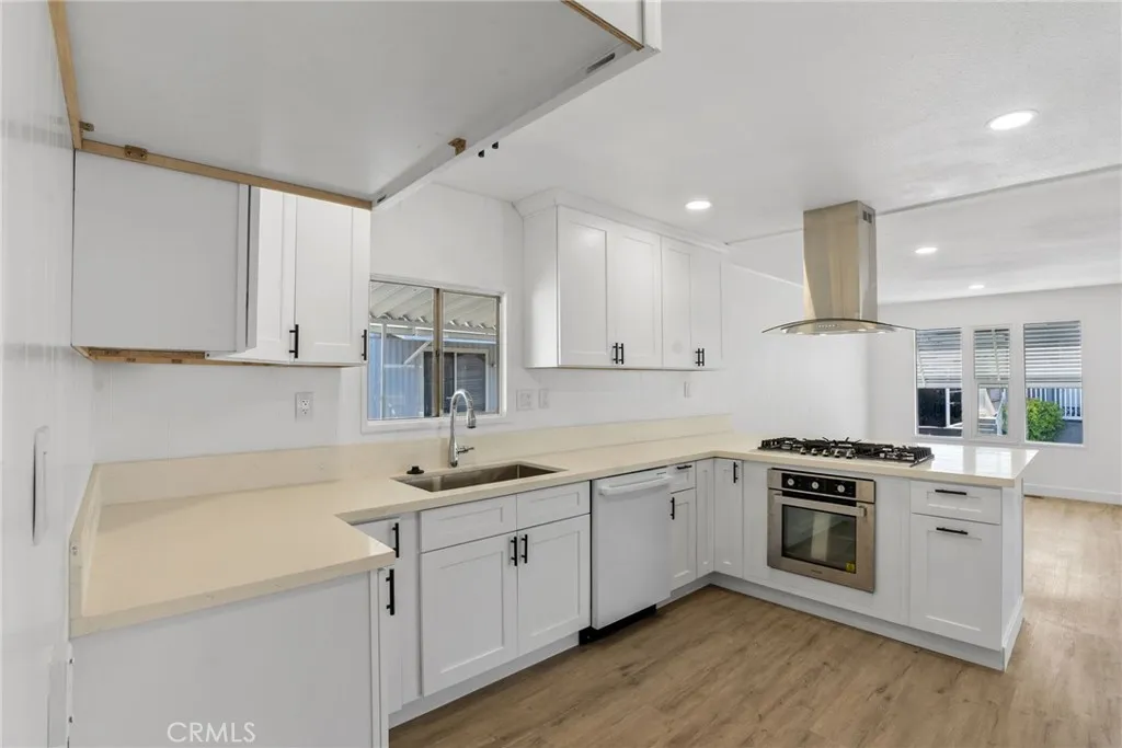 Additional image 47 of 15621 Beach Boulevard Unit 115, Westminster, CA 92683