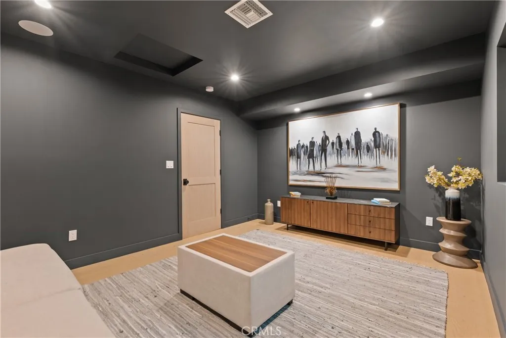 Additional image 16 of 13541 Chandler Boulevard, Sherman Oaks, CA 91401