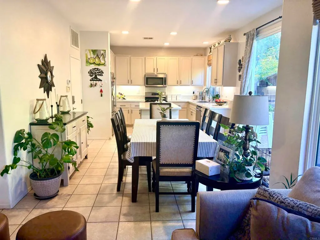 Additional image 10 of 2879 Bear Valley Rd., Chula Vista, CA 91915